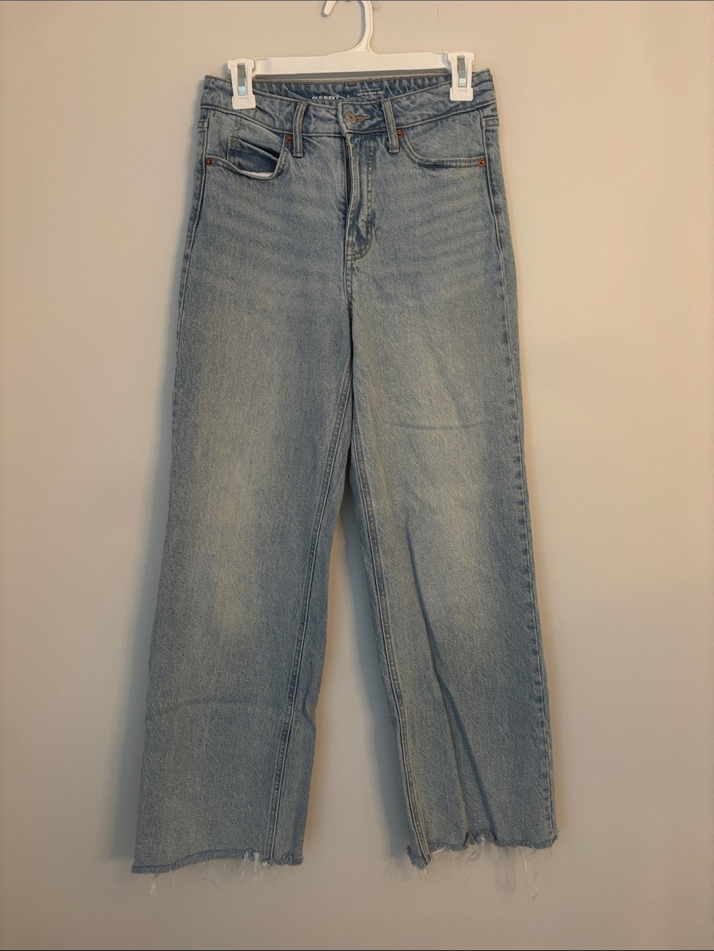 Old Navy Light Blue Wash Extra High-Rise Sky High Wide Leg Jeans Size 0